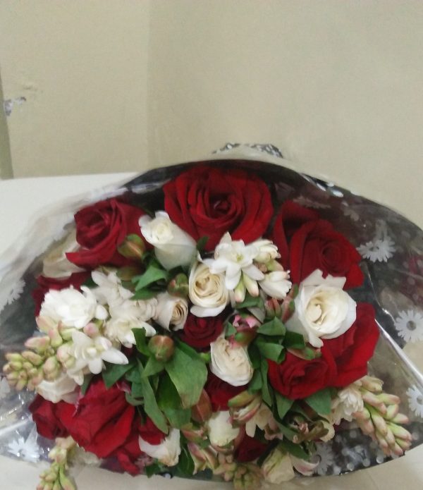 Red and white scented - Image 2